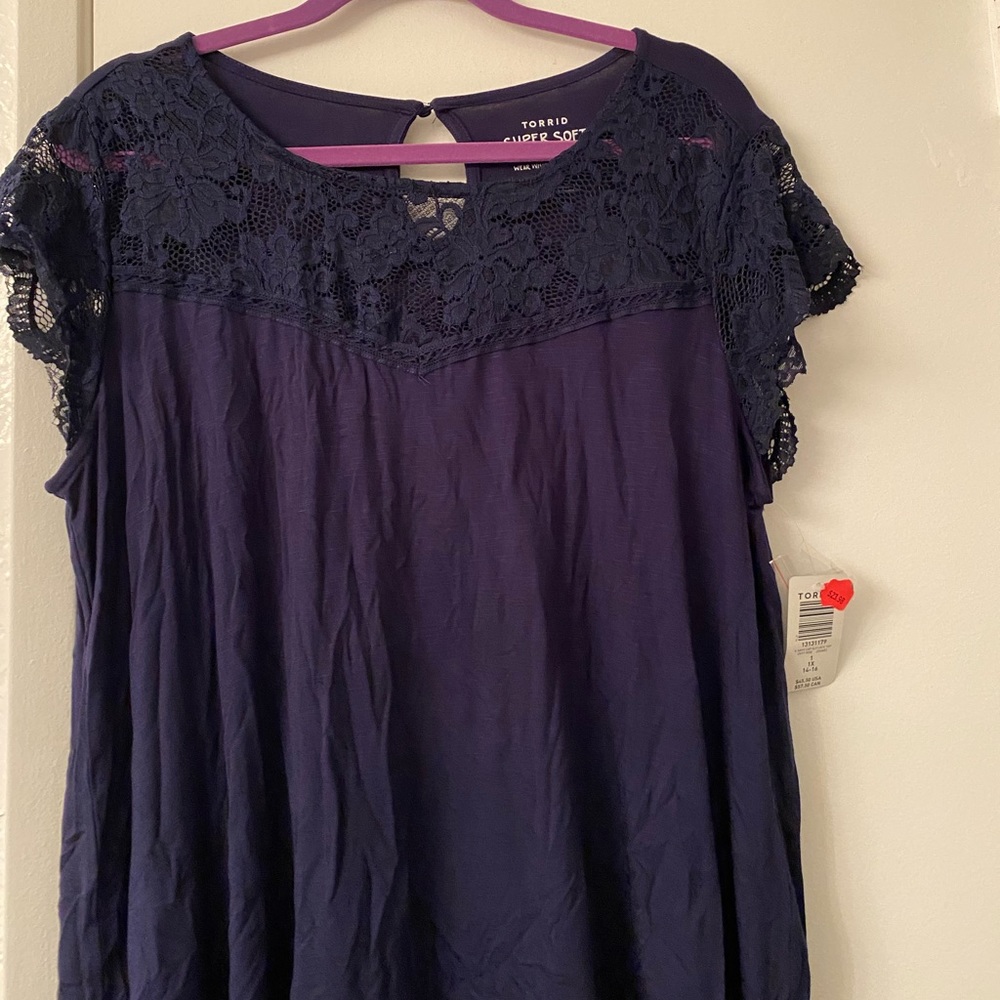 Torrid top - Picture 4 of 4
